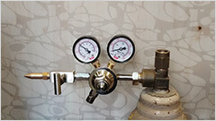 Pressure Gauges